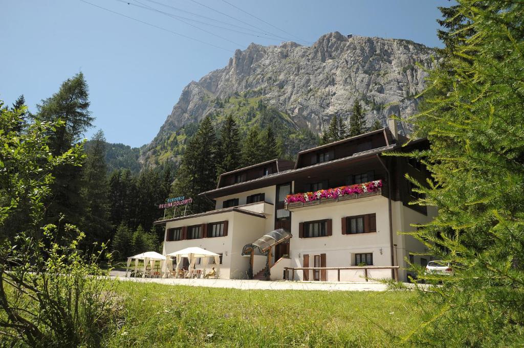 Residence Regina Delle Dolomiti Rocca Pietore Extérieur photo